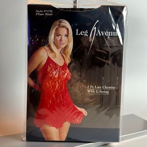 Leg Avenue 8717Q Black Plus Size Lace Chemise